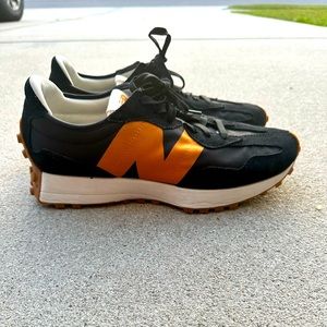 New Balance 327’s